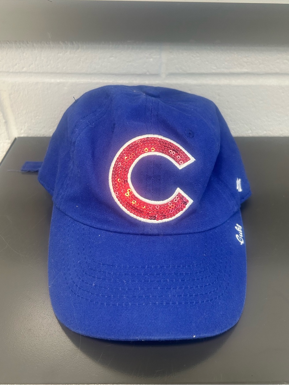 Chicago Cubs MLb Blue Baseball Cap with Red Sequin 'C' Patch